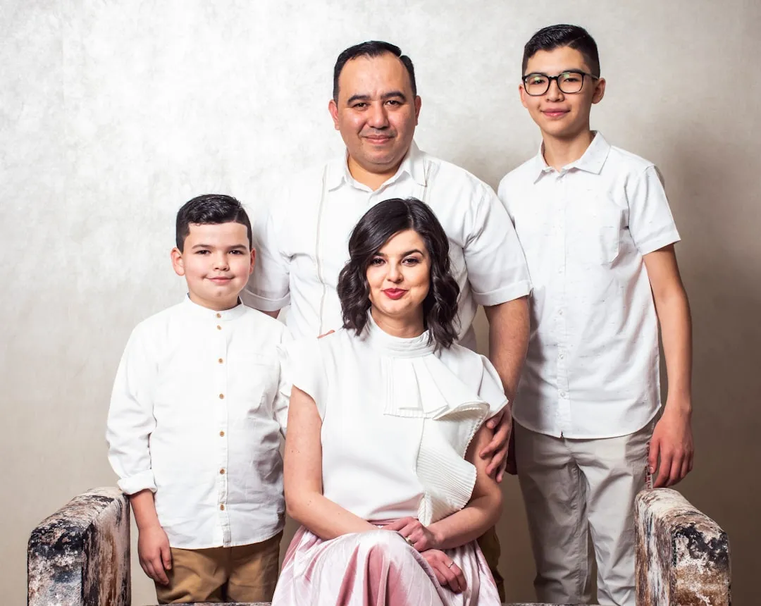 2025年上海建材贸易市场趋势与五金管材采购策略分析